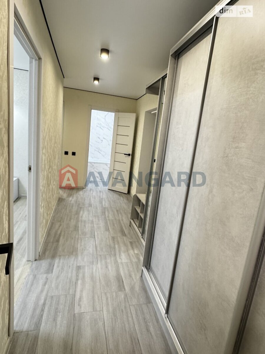 2 ��. ��������, 50/28/8 ��. �., 4/9 ������ ���� 16