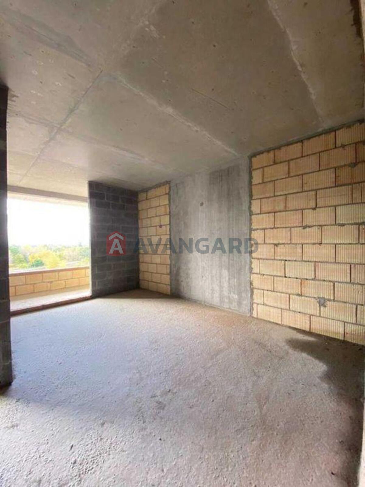 1 ��. ��������, 40/-/7 ��. �., 4/8 ������ ���� 4