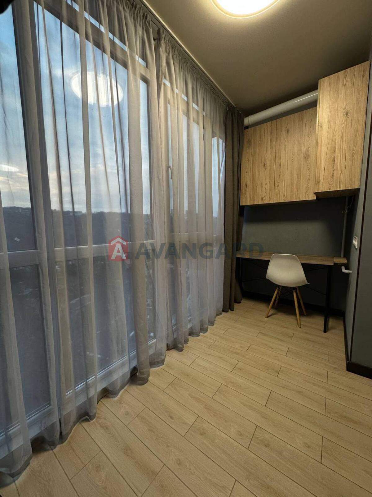 2 ��. ��������, 58/-/- ��. �., 12/12 ������ ���� 13