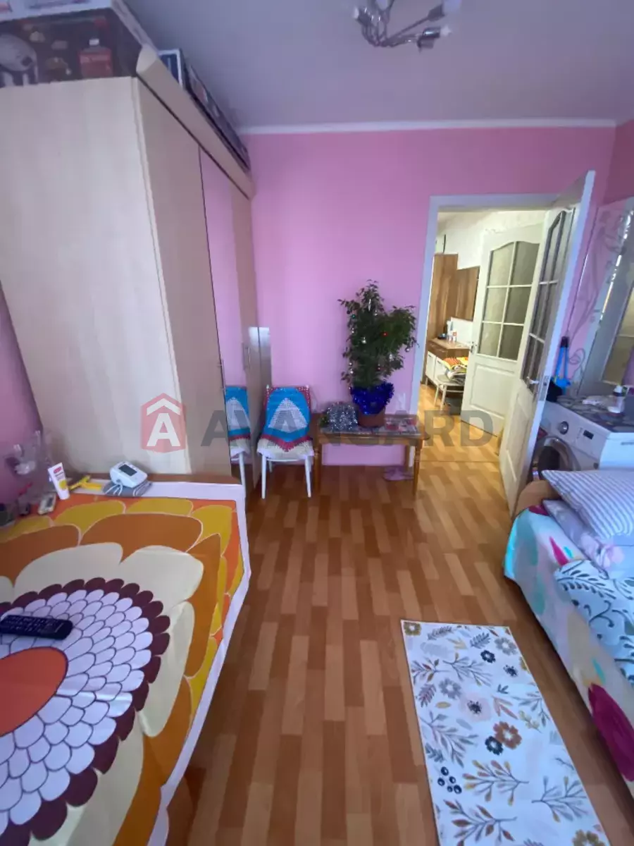 2 ��. ��������, 36/-/- ��. �., 6/9 ������ ���� 7