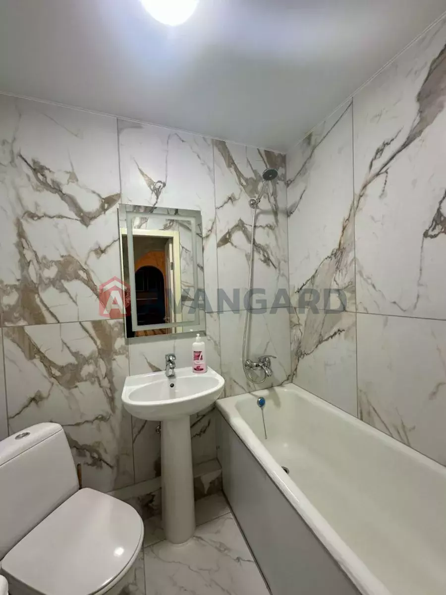 2 ��. ��������, 47/-/8 ��. �., 7/9 ������ ���� 3