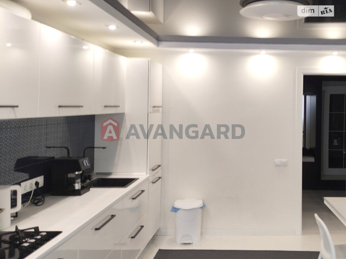 3 ��. ��������, 88/43/16 ��. �., 3/10 ������ ���� 10