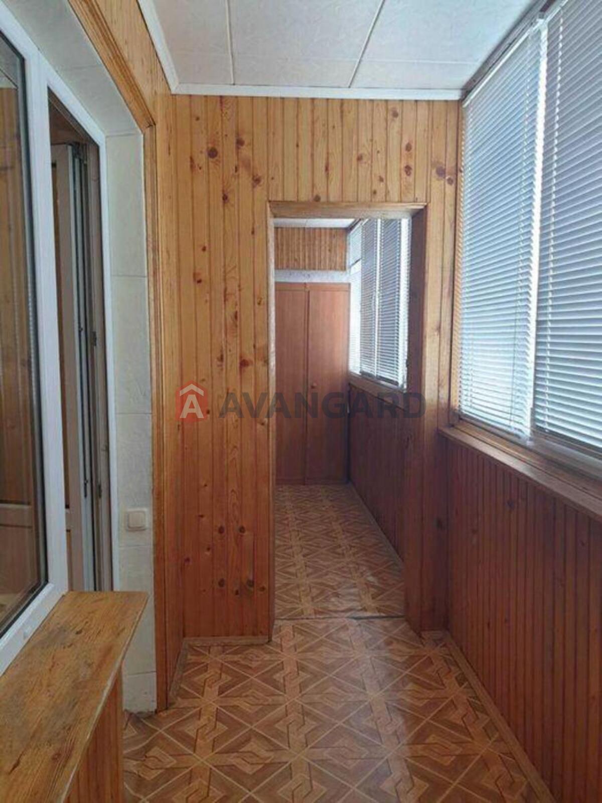 2 ��. ��������, 59/-/8 ��. �., 6/16 ������ ���� 18