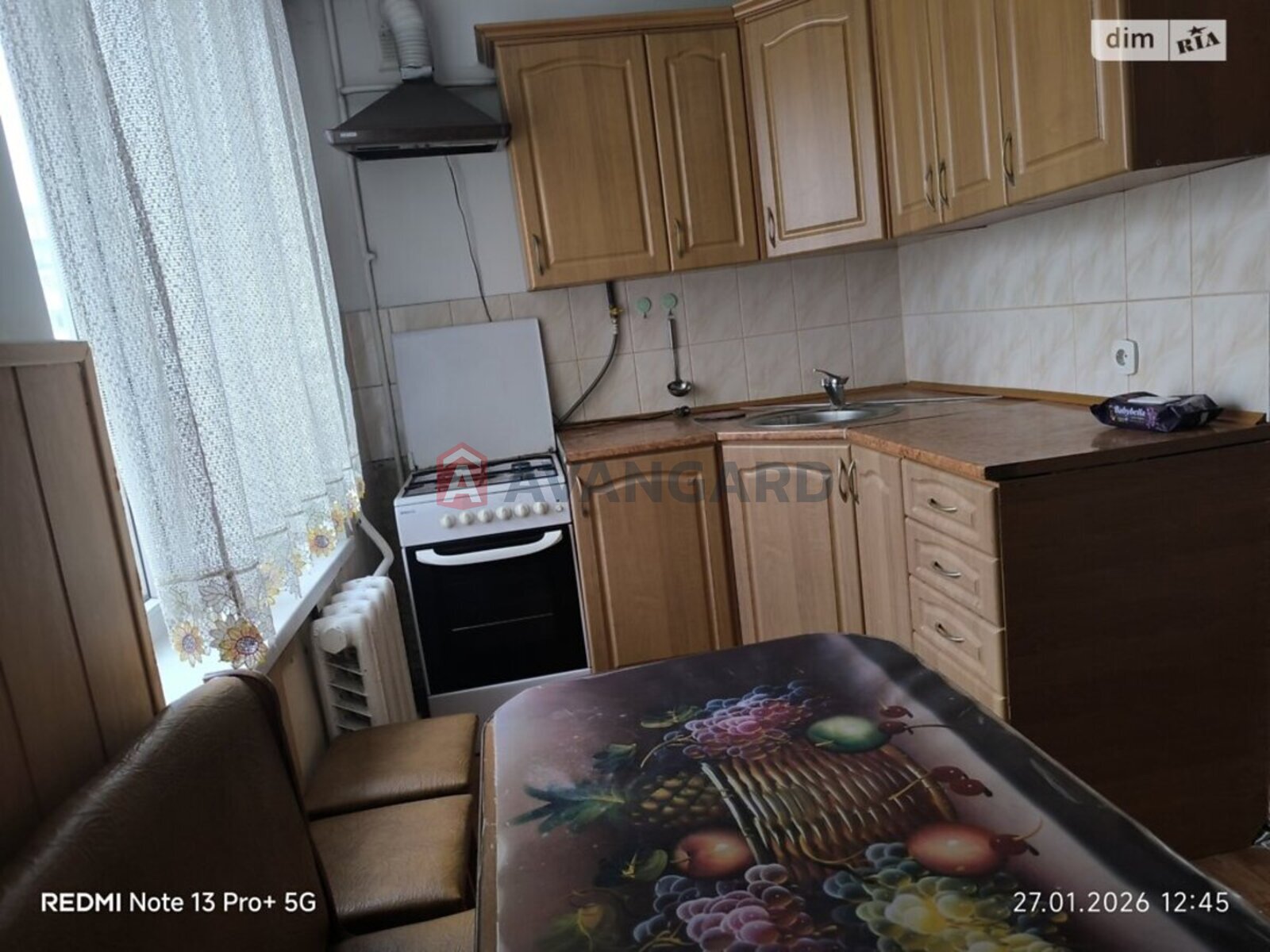 1 ��. ��������, 28/-/- ��. �., 6/9 ������ ���� 5