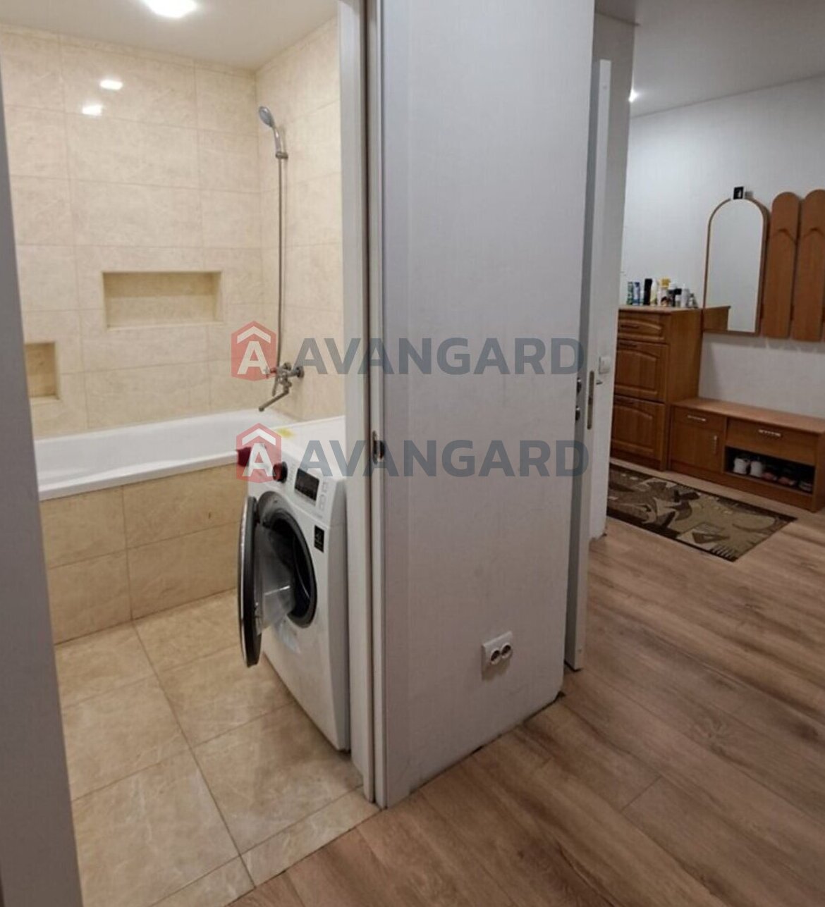 3 ��. ��������, 100/50/15 ��. �., 1/11 ������ ���� 8