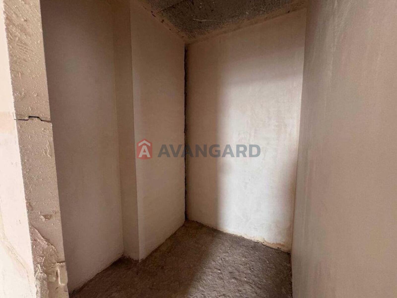 5 ��. ��������, 212/-/45 ��. �., 15/16 ������ ���� 6