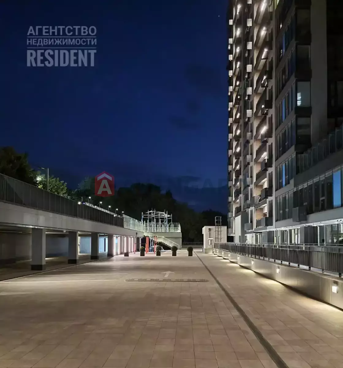 4 ��. ��������, 93/-/- ��. �., 8/18 ������ ���� 24