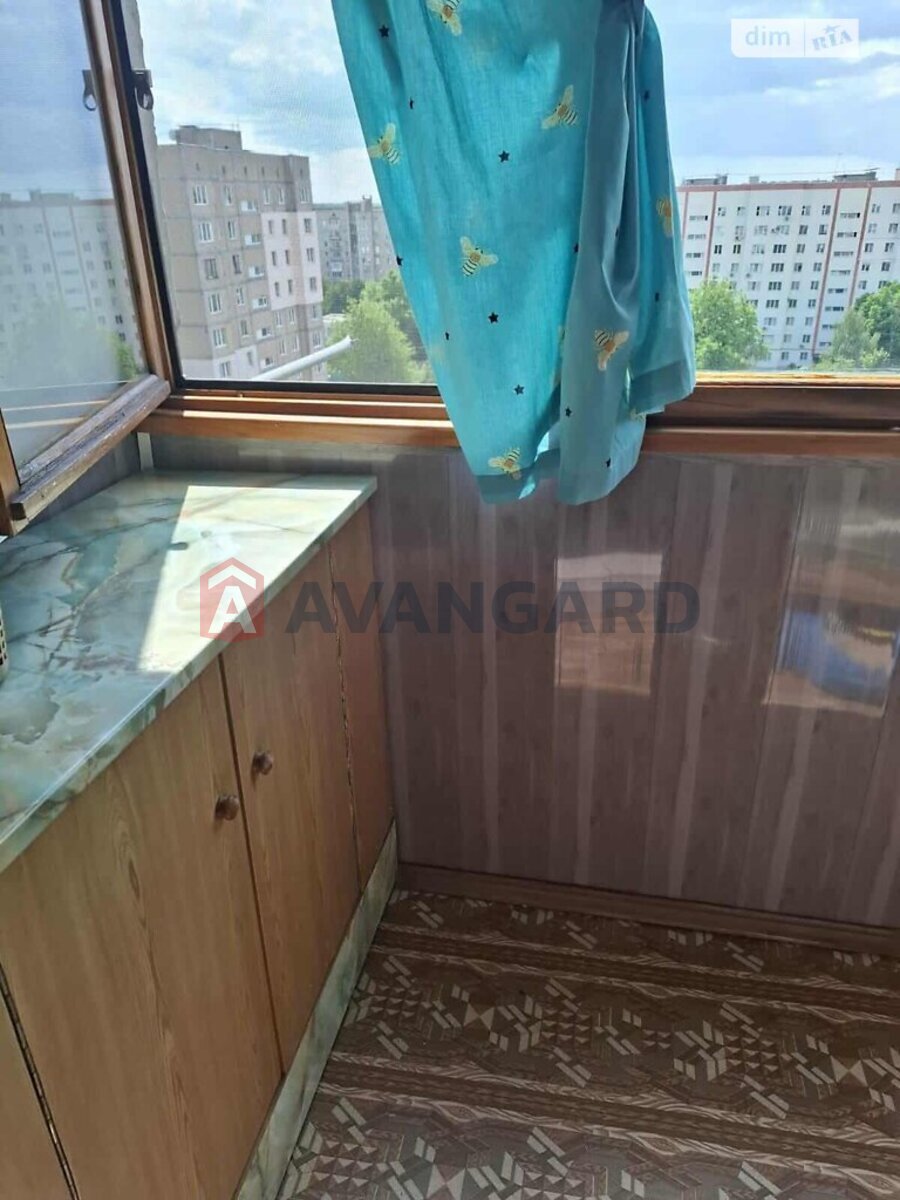 2 ��. ��������, 50/30/8 ��. �., 8/10 ������ ���� 21