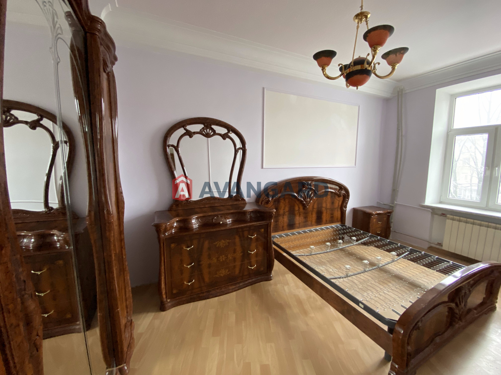 4 ��. ��������, 102/50/12 ��. �., 3/4 ������ ���� 12