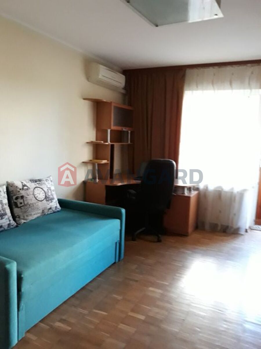 2 ��. ��������, 54/-/12 ��. �., 1/9 ������ ���� 10