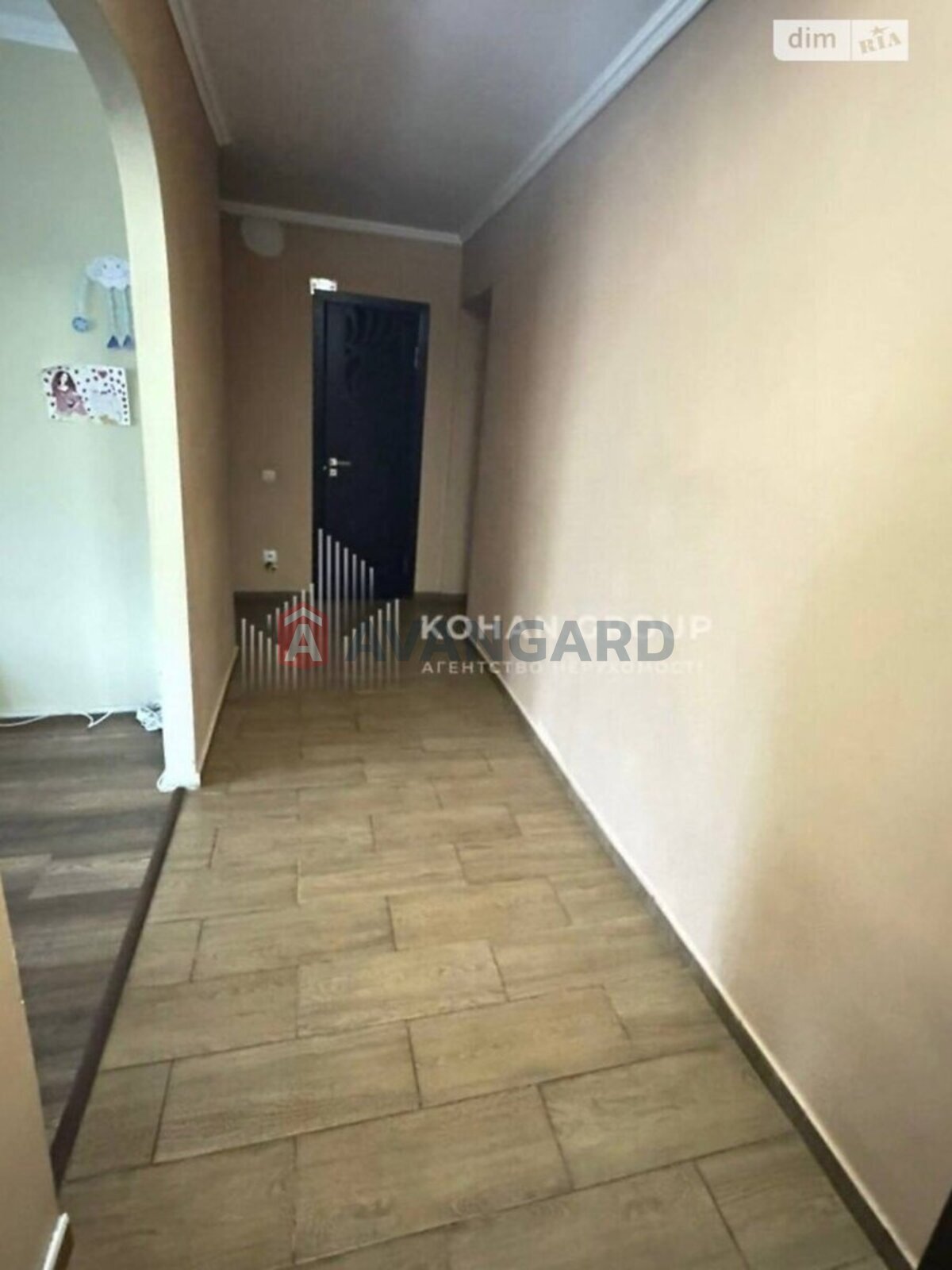 3 ��. ��������, 64/39/7 ��. �., 2/9 ������ ���� 4