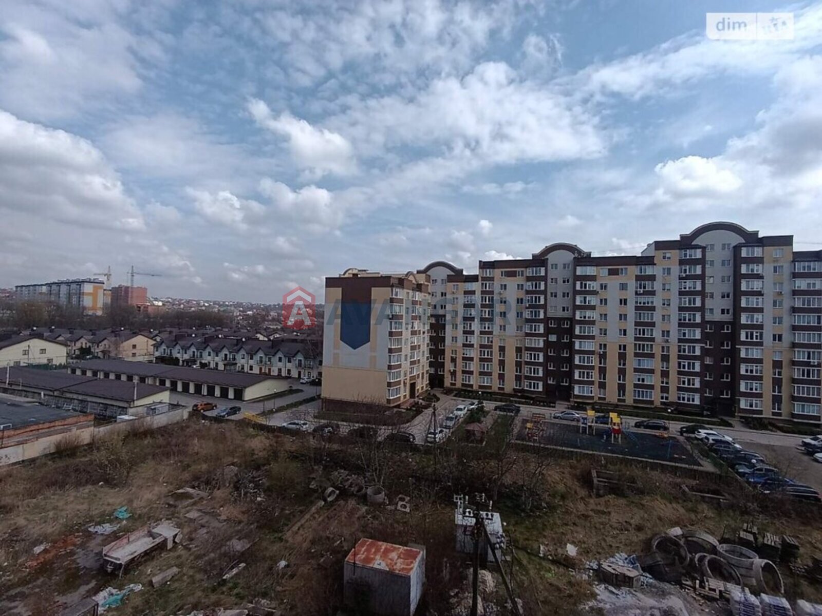 2 ��. ��������, 57/27/11 ��. �., 6/10 ������ ���� 11