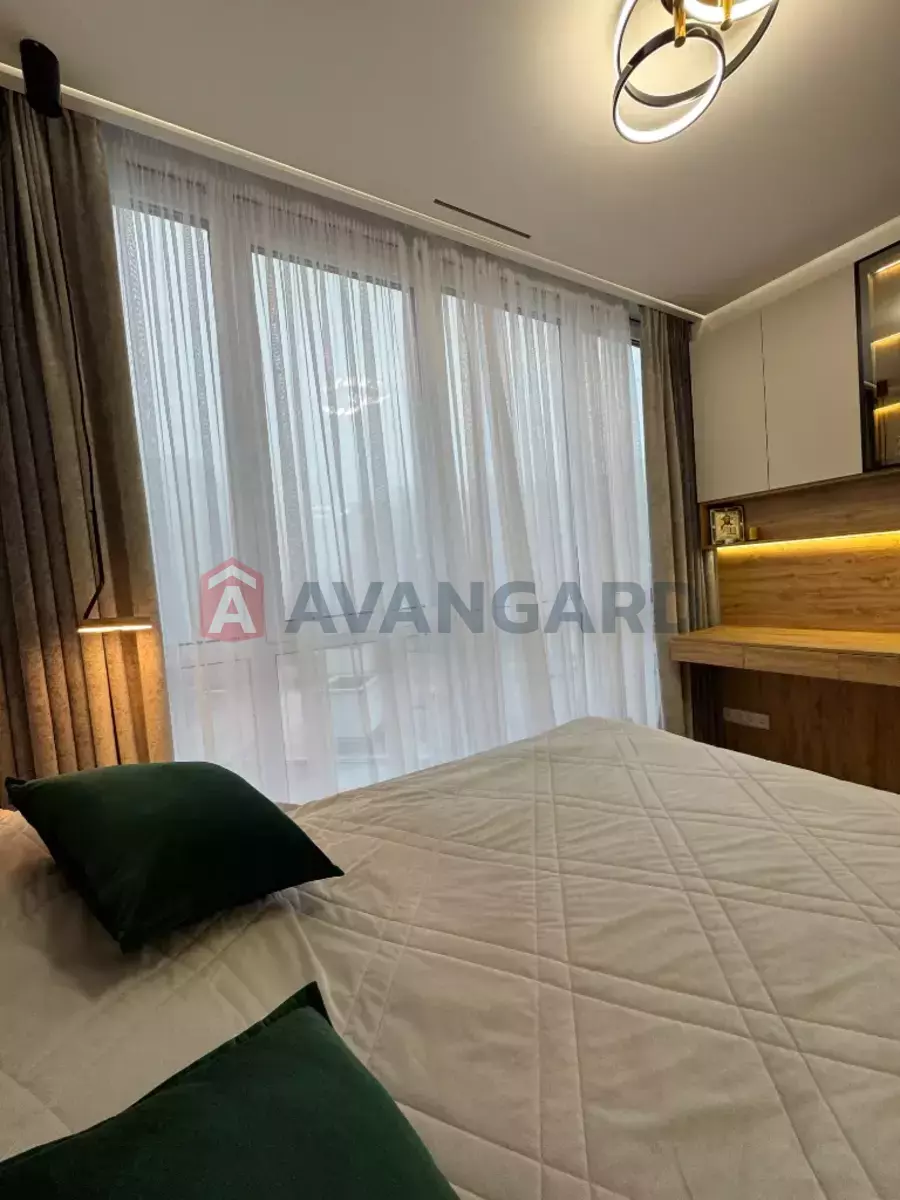 3 ��. ��������, 64/-/- ��. �., 6/13 ������ ���� 9