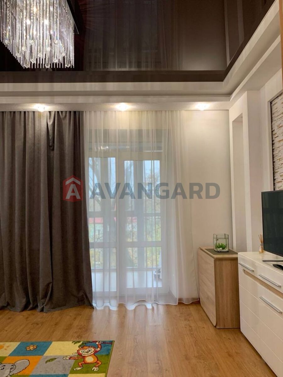 3 ��. ��������, 62/-/7 ��. �., 3/3 ������ ���� 1