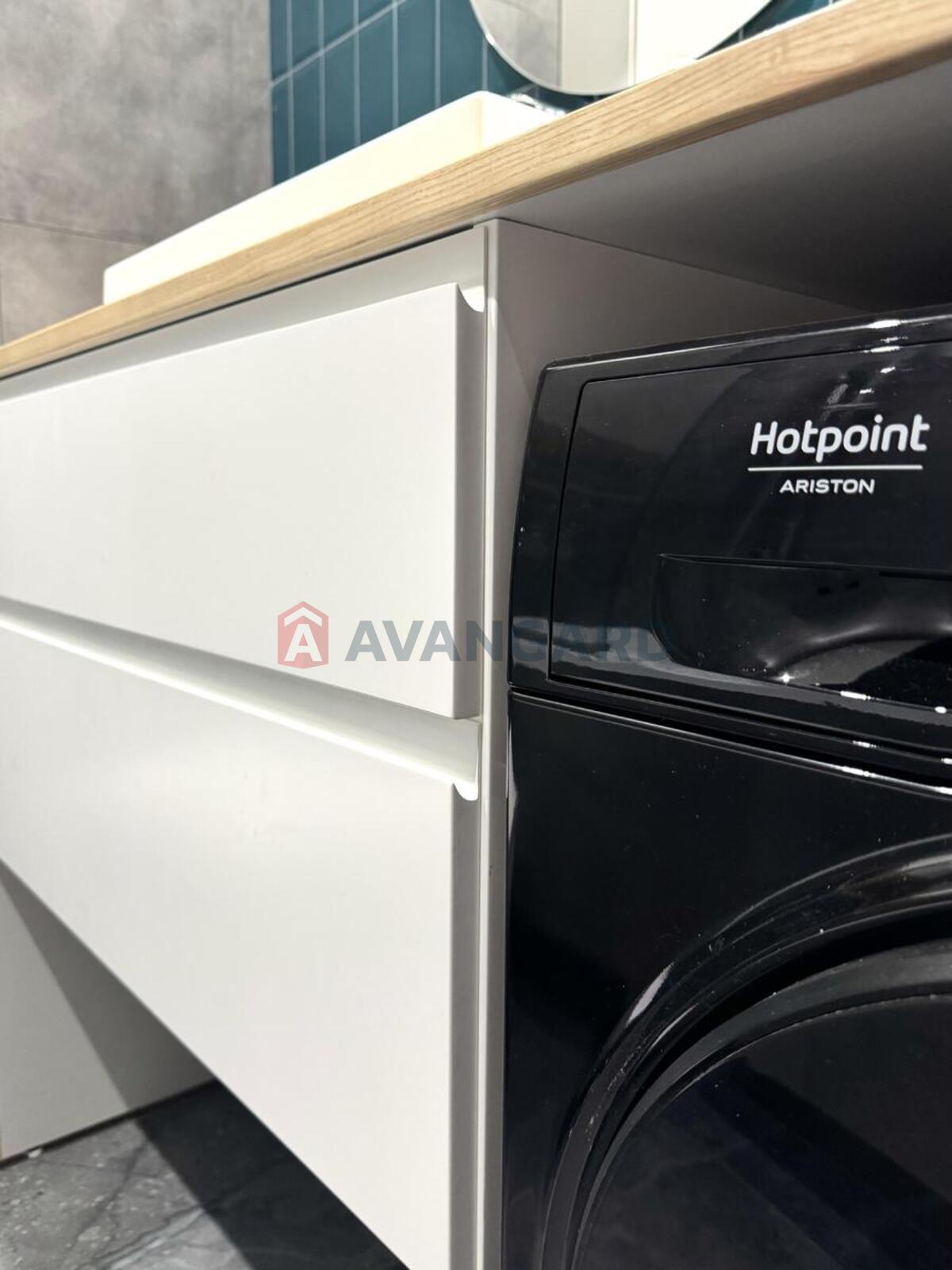 1 ����. ��������, 40/-/12 ��. �., 12/16 ���� ���� 5