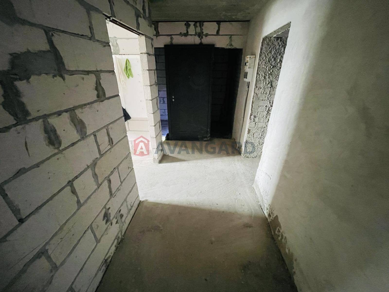 2 ����. ��������, 58/33/8 ��. �., 1/10 ���� ���� 2