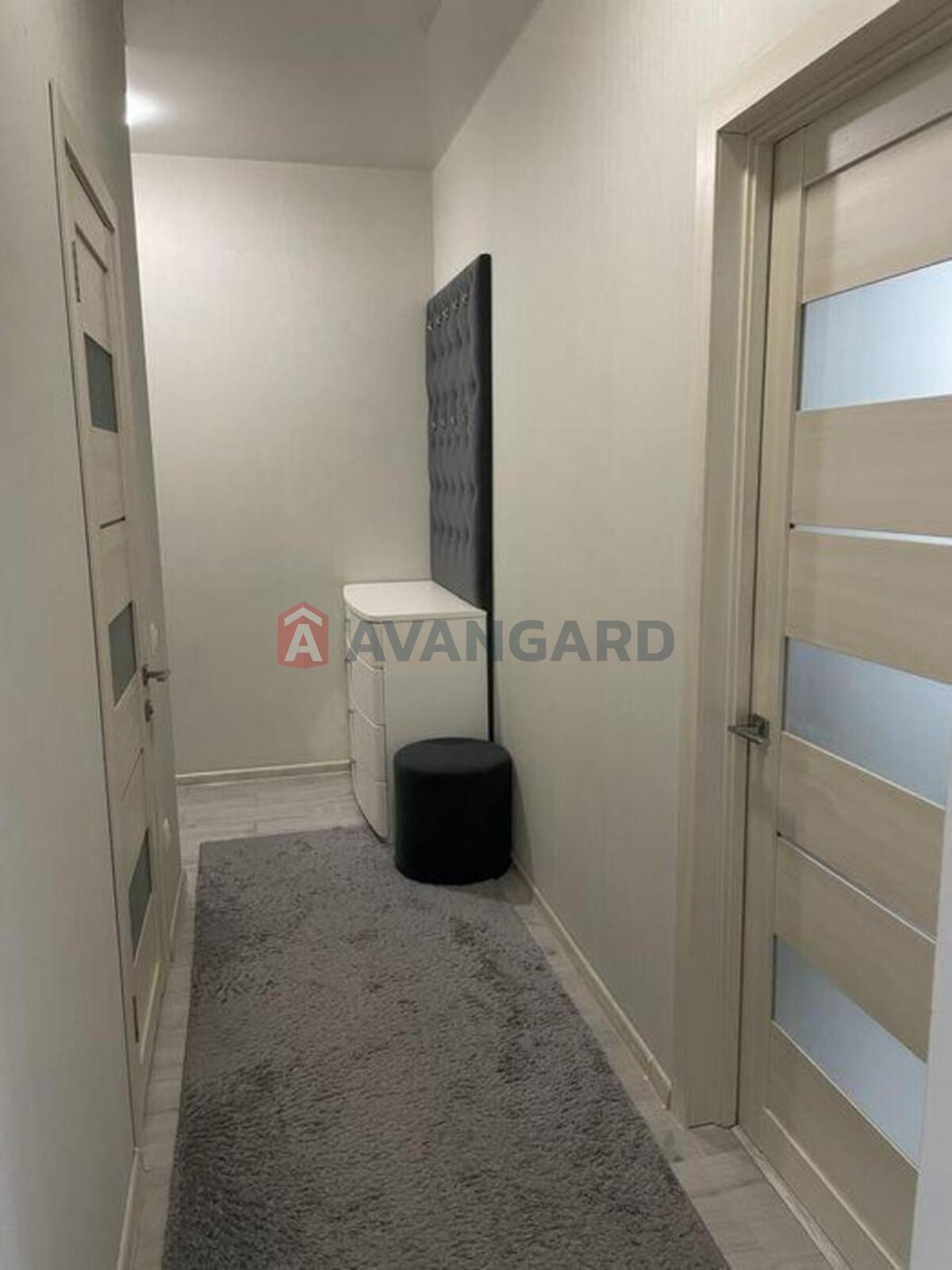 1 ��. ��������, 36/-/18 ��. �., 6/6 ������ ���� 5