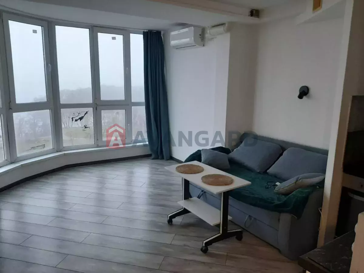 1 ��. ��������, 26/-/18 ��. �., 10/10 ������ ���� 1