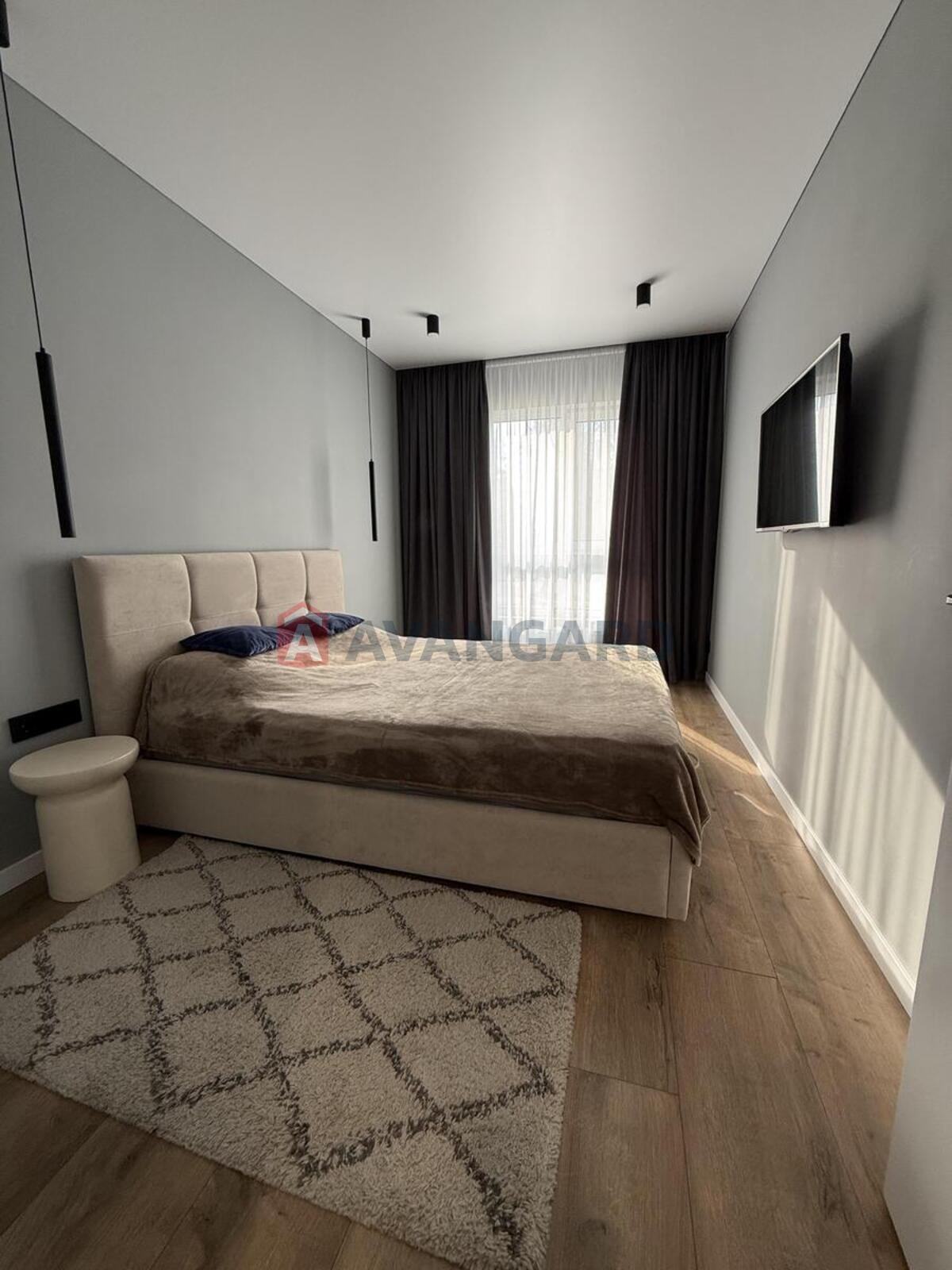 1 ��. ��������, 44/12/- ��. �., 1/9 ������ ���� 10