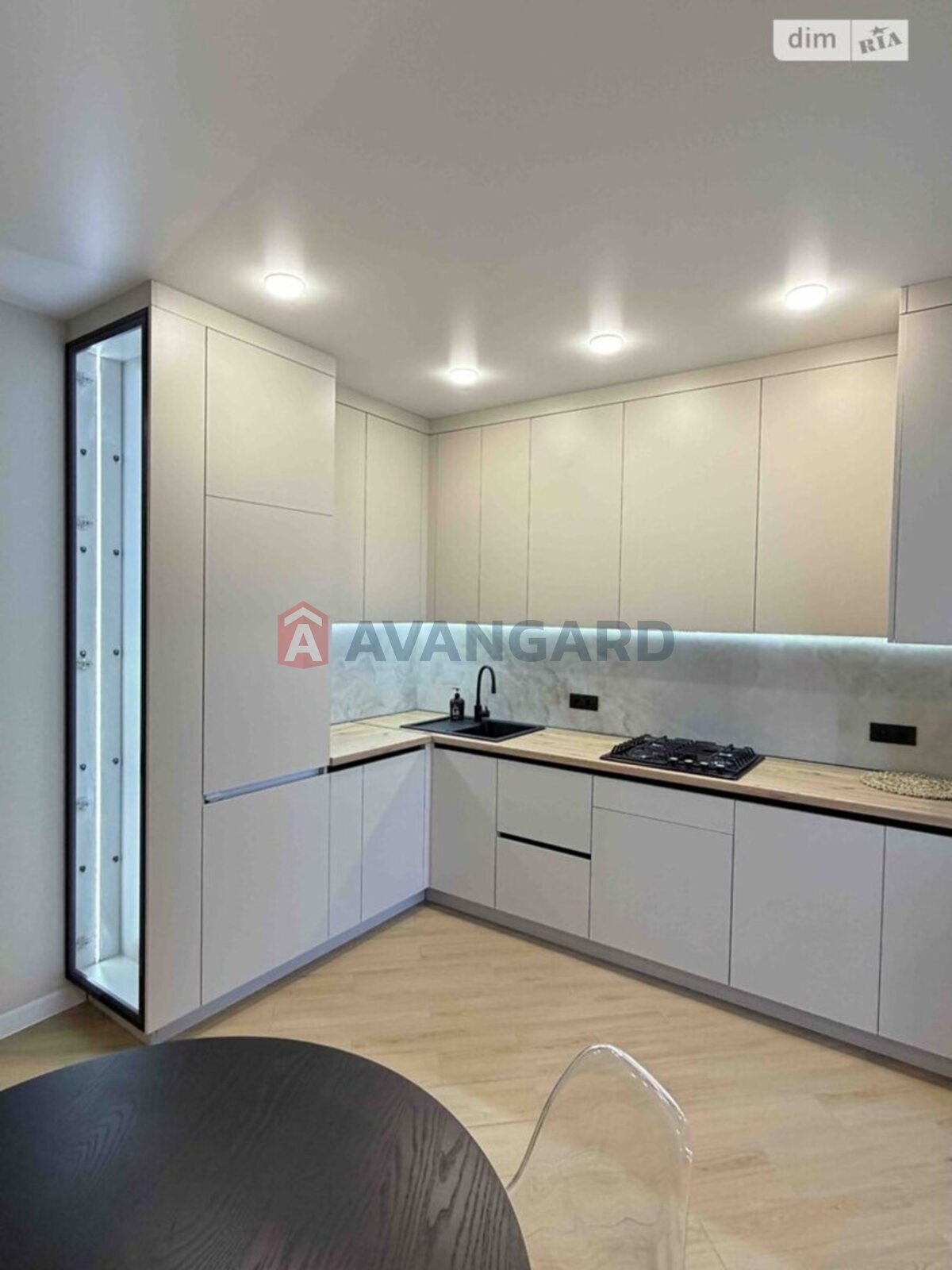 1 ��. ��������, 49/22/16 ��. �., 8/10 ������ ���� 8