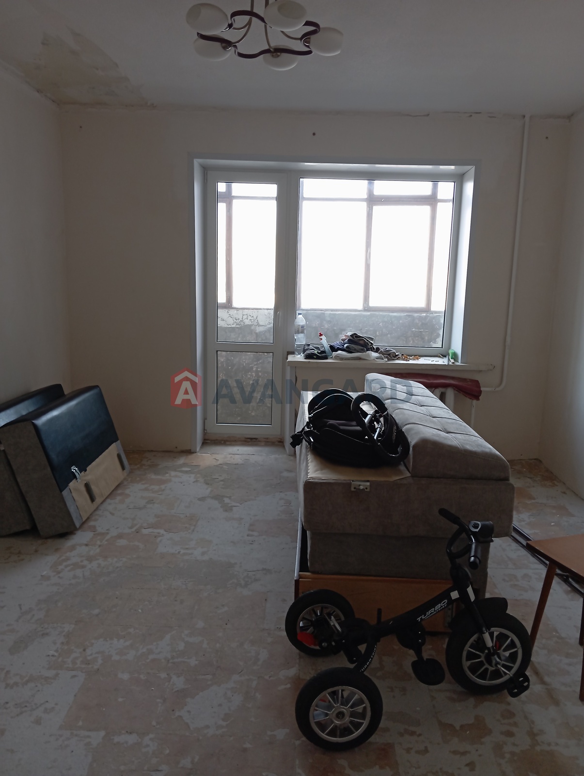 3 ��. ��������, 67/-/8 ��. �., 4/14 ������ ���� 4