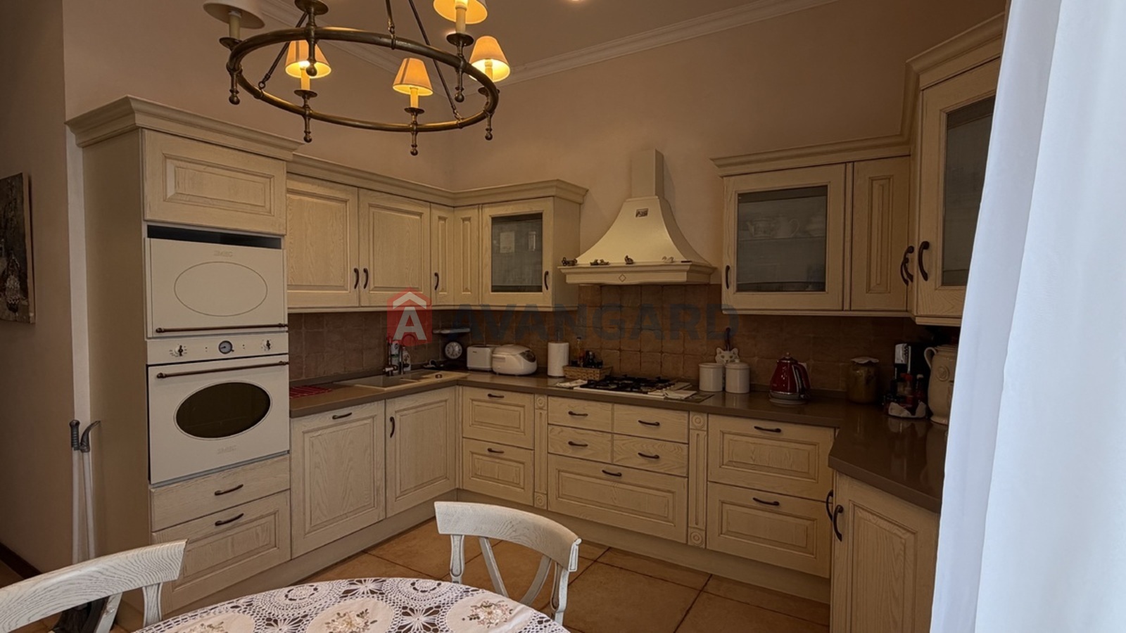 6 ��. ��������, 388/210/24 ��. �., 5/6 ������ ���� 25