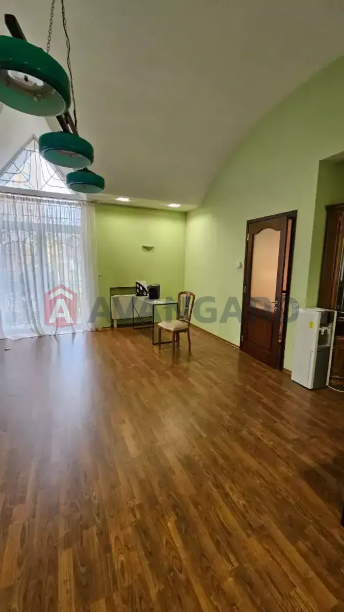 11 ����. ��������, 520/-/57 ��. �., -/3 ���� ���� 20