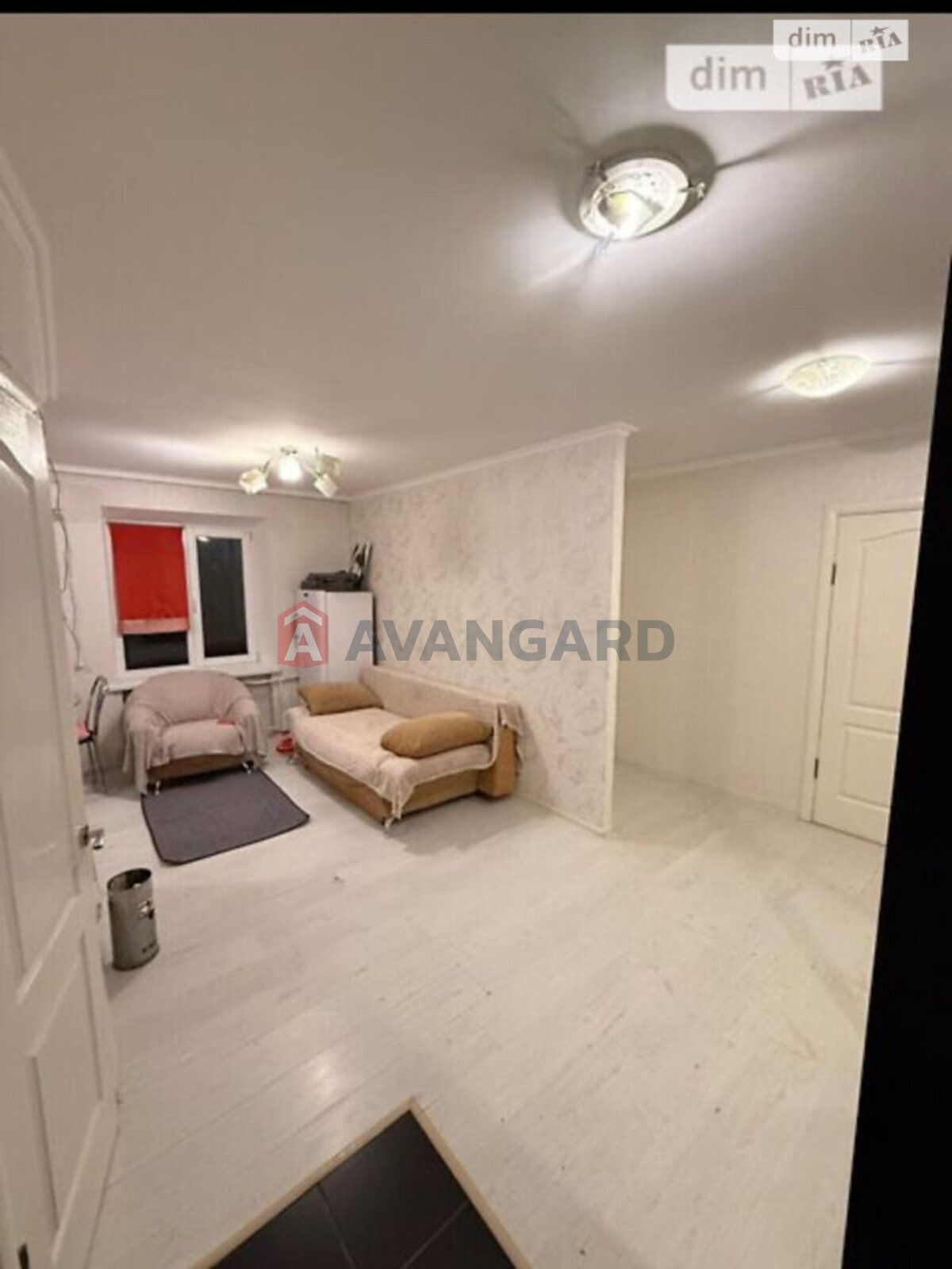 2 ��. ��������, 49/28/12 ��. �., 5/5 ������ ���� 6