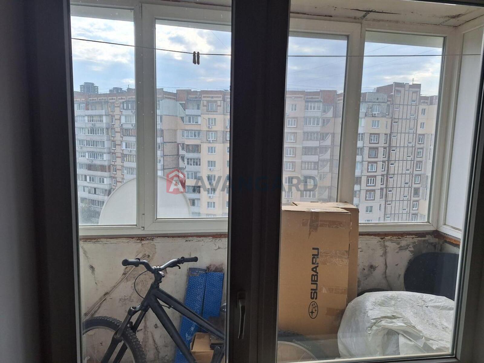 3 ��. ��������, 71/42/7 ��. �., 8/9 ������ ���� 18