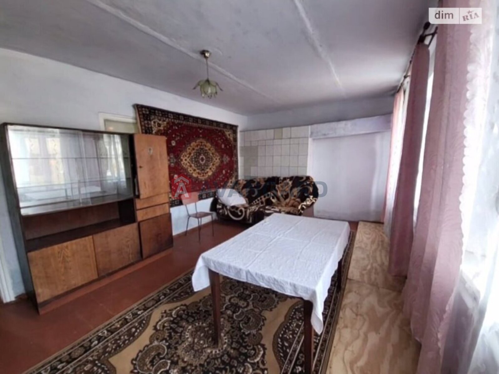 2 ��. ��������, 47/-/18 ��. �., 1/2 ������ ���� 2