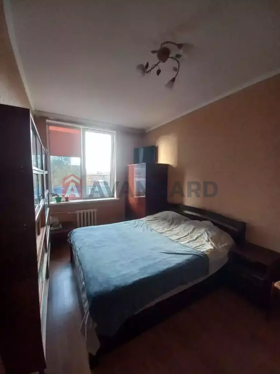 2 . , 52/-/- . ., 4/5   9