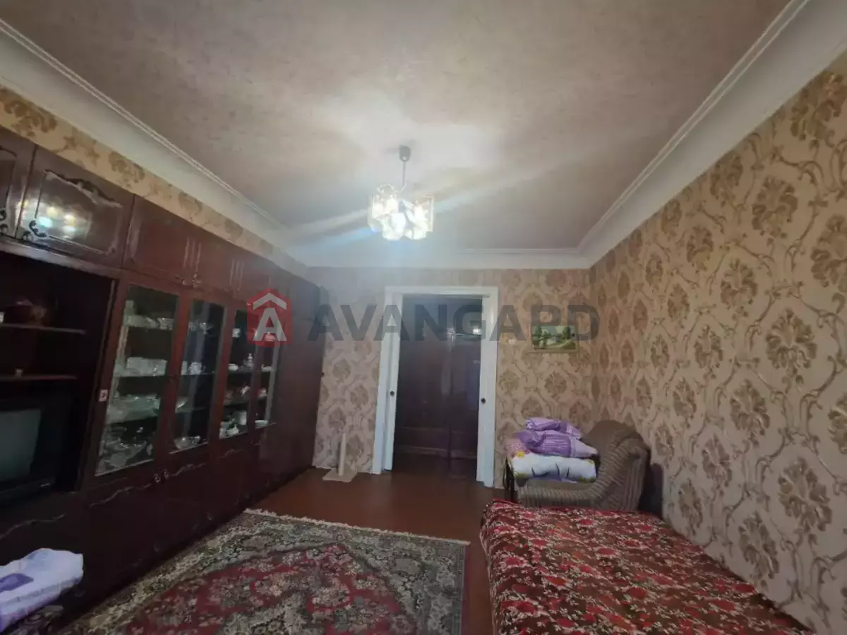 2 ��. ��������, 54/34/9 ��. �., 3/5 ������ ���� 4