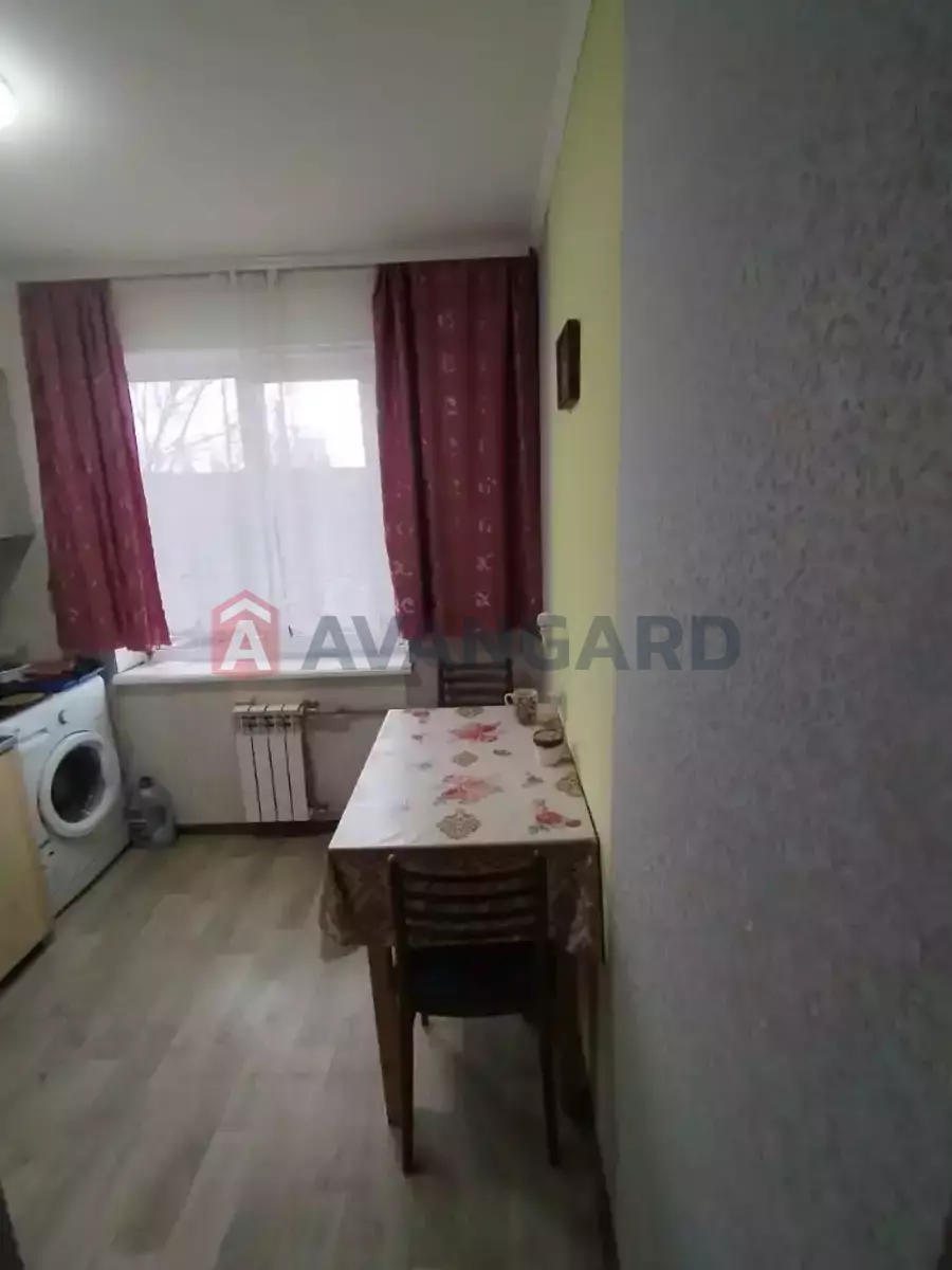 2 ��. ��������, 45/28/6 ��. �., 4/5 ������ ���� 4