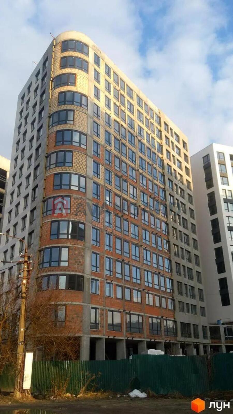 1 ��. ��������, 28/20/8 ��. �., 8/14 ������ ���� 2