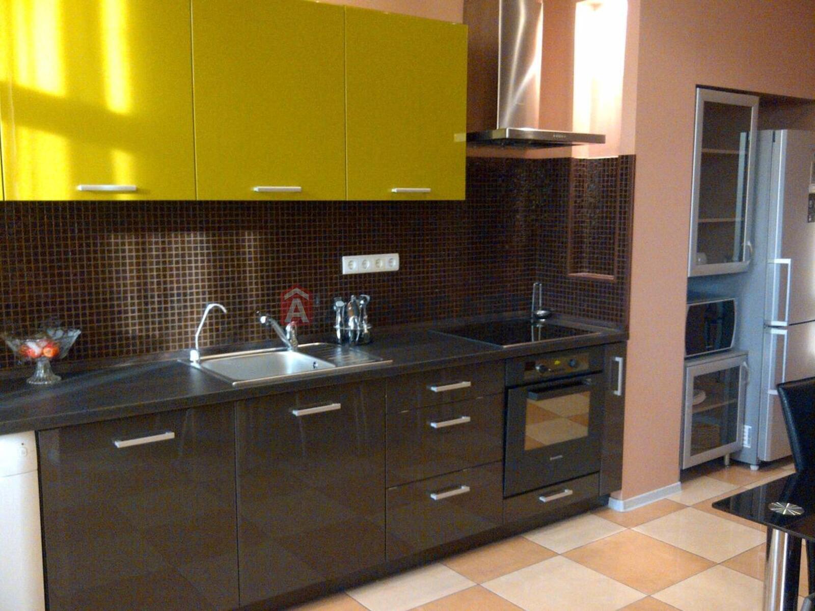 3 ����. ��������, 120/67/16 ��. �., 3/12 ���� ���� 6