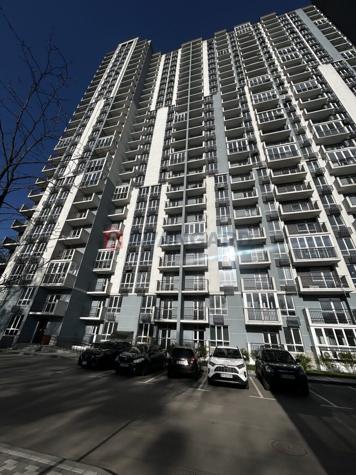 1 ��. ��������, 50/19/14 ��. �., 6/25 ������ ���� 12