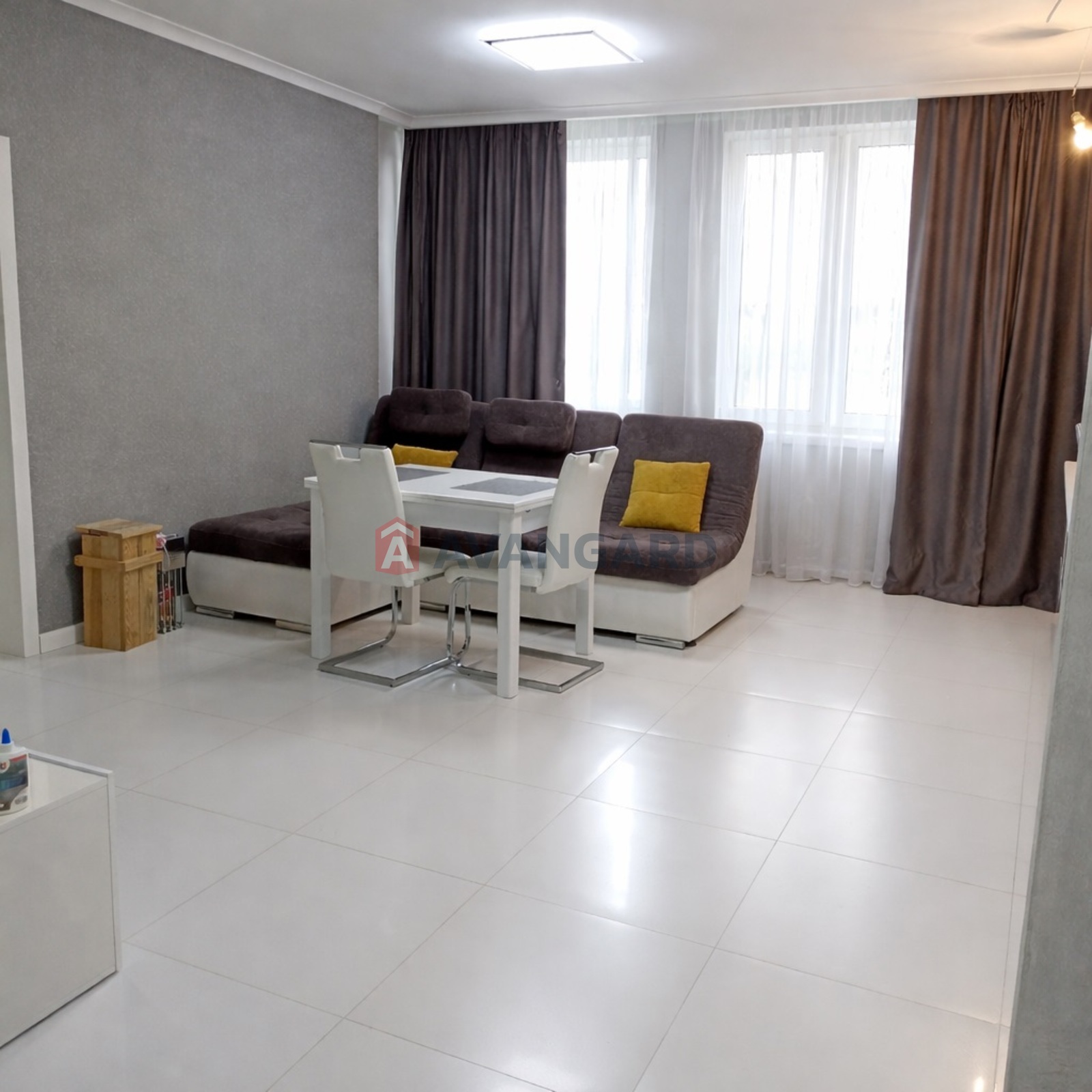 2 ��. ��������, 90/-/30 ��. �., 15/24 ������ ���� 2