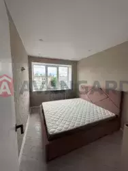 1 ����. ��������, 33/-/18 ��. �., 5/5 ���� ���� 4