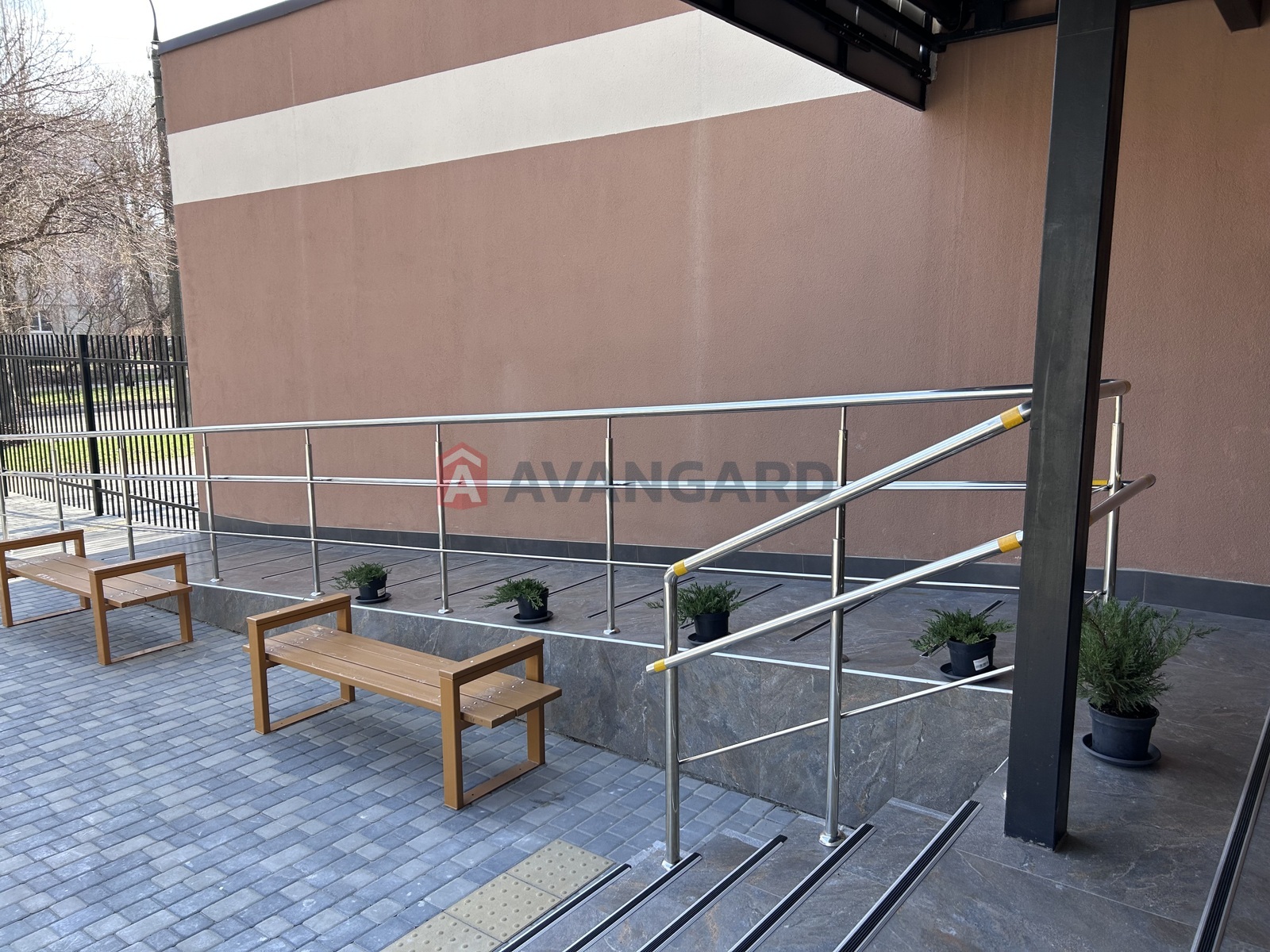 1 ����. ��������, 39,2/-/6,2 ��. �., 6/9 ���� ���� 14