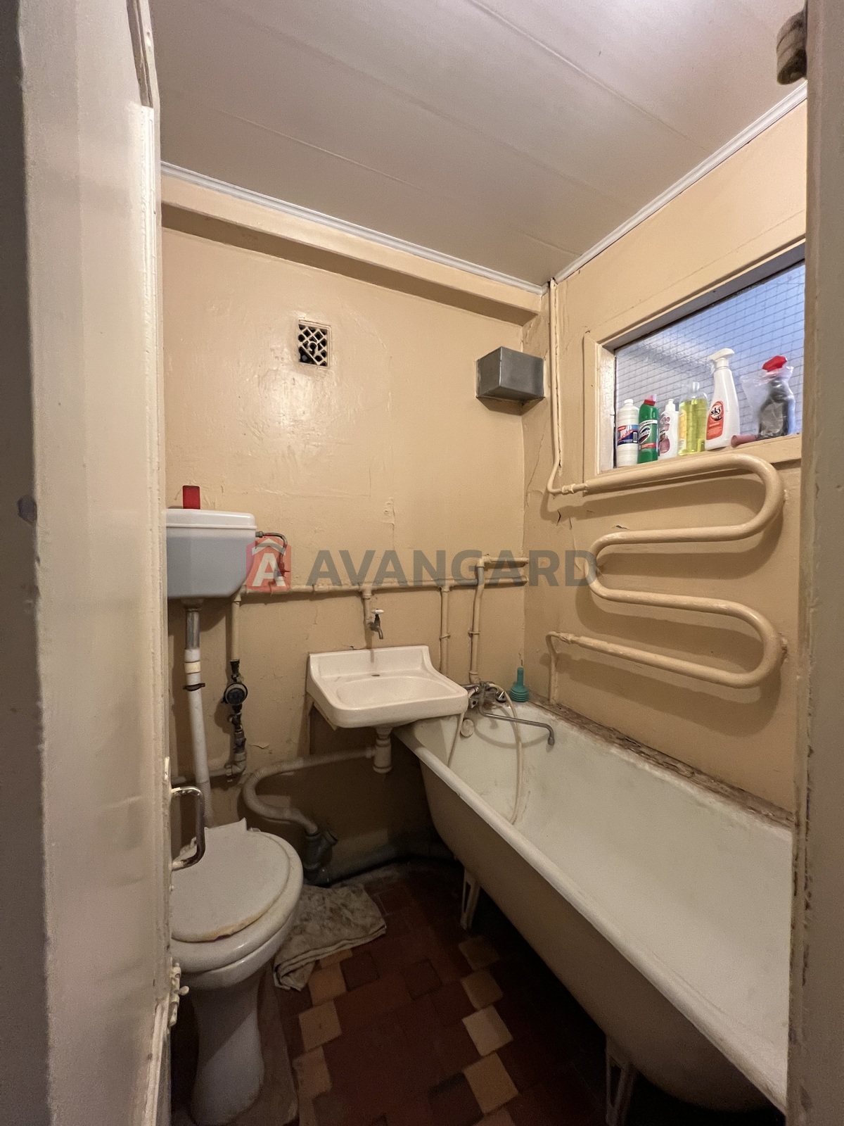 1 ����. ��������, 29/28/5 ��. �., 2/5 ���� ���� 3