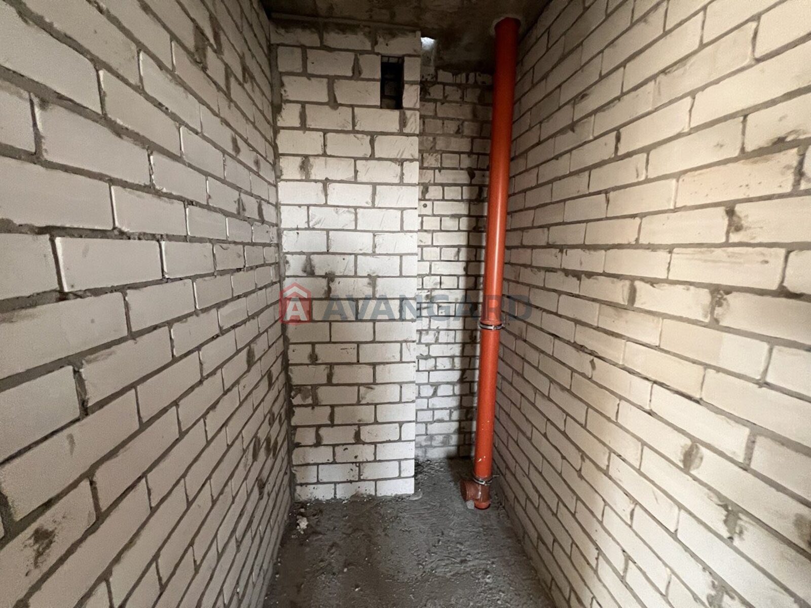 3 ��. ��������, 103/45/11 ��. �., 4/10 ������ ���� 5