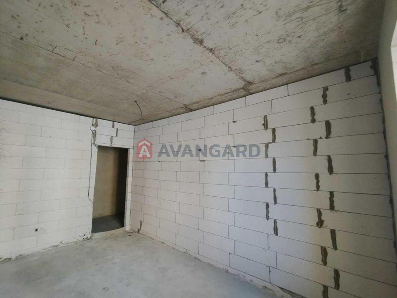 2 ��. ��������, 58/-/15 ��. �., 3/10 ������ ���� 11