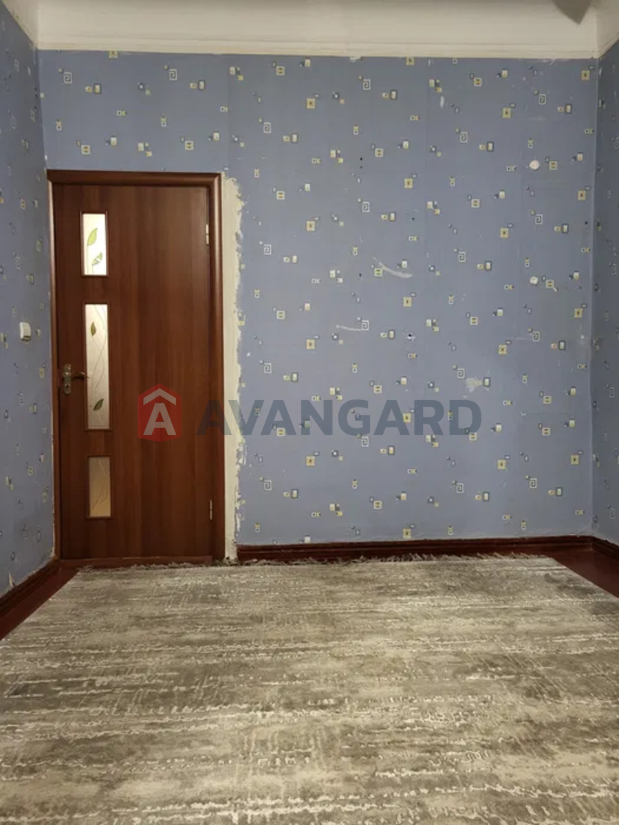 3 ��. ��������, 73/-/9 ��. �., 3/4 ������ ���� 20