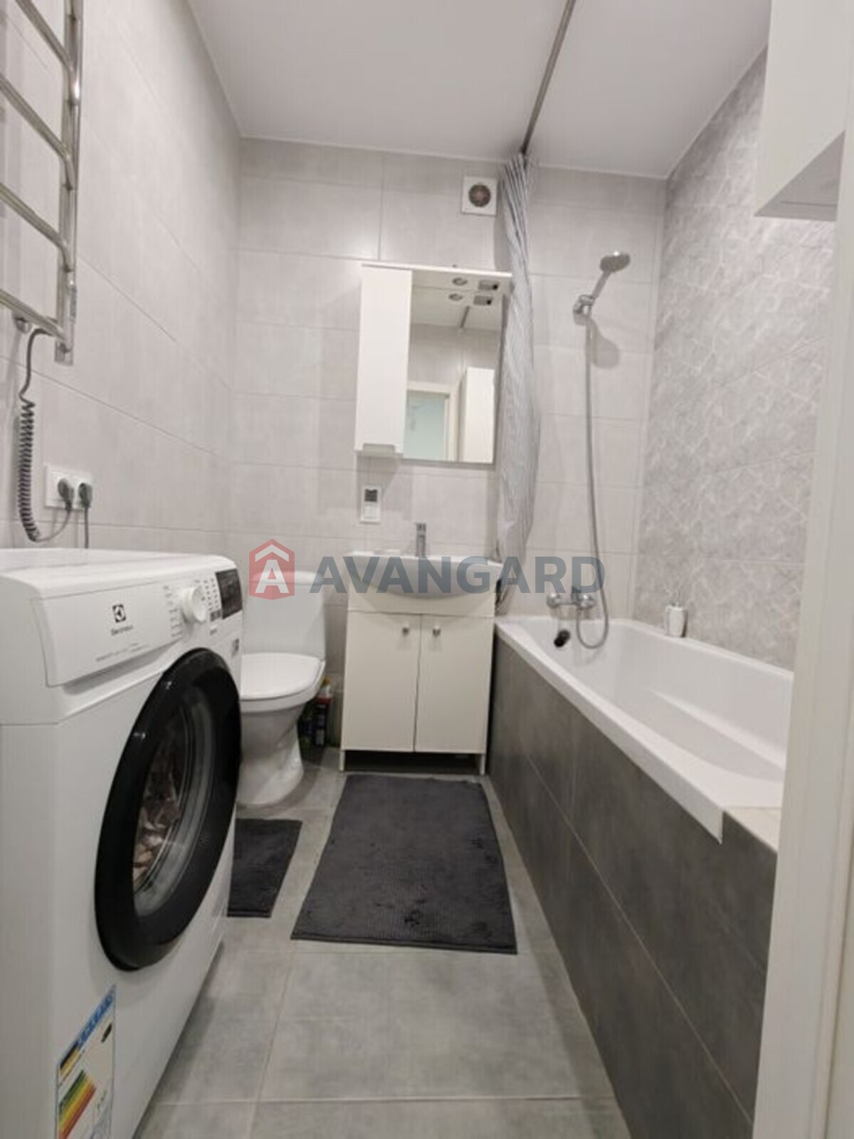 1 ��. ��������, 43/-/19 ��. �., 10/12 ������ ���� 4