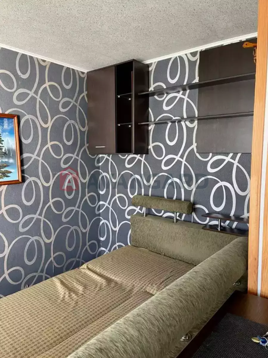 1 . , 22/-/- . ., 4/9   2