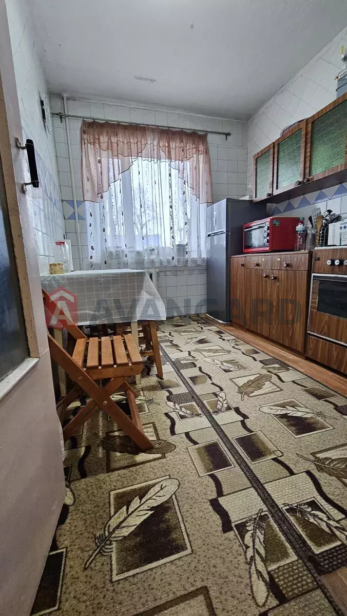 1 ��. ��������, 37/-/8 ��. �., 3/5 ������ ���� 12