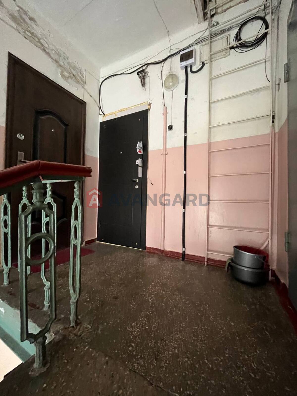 2 ��. ��������, 58/-/9 ��. �., 2/2 ������ ���� 10