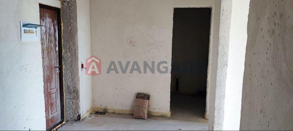 3 ��. ��������, 78/37/11 ��. �., 10/10 ������ ���� 6