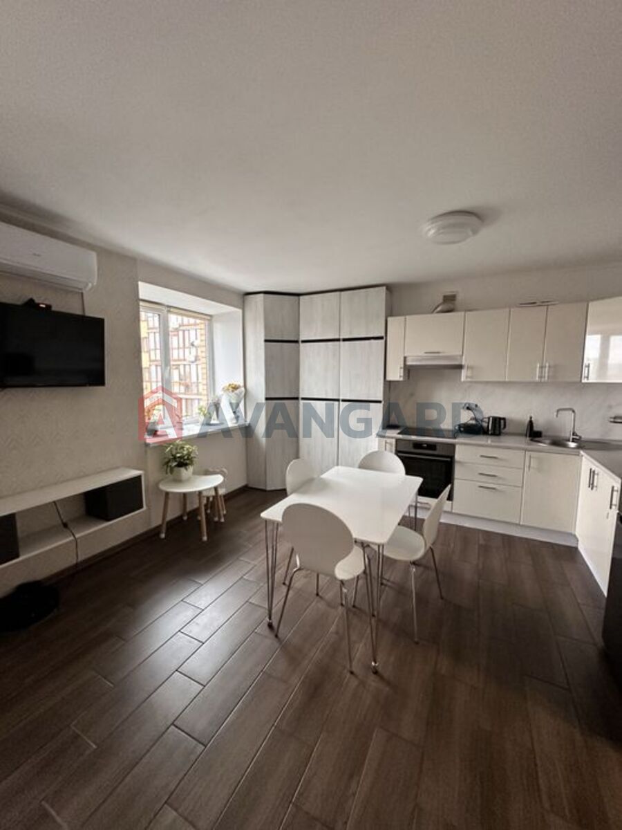 1 . , 47/-/20 . ., 7/10   2