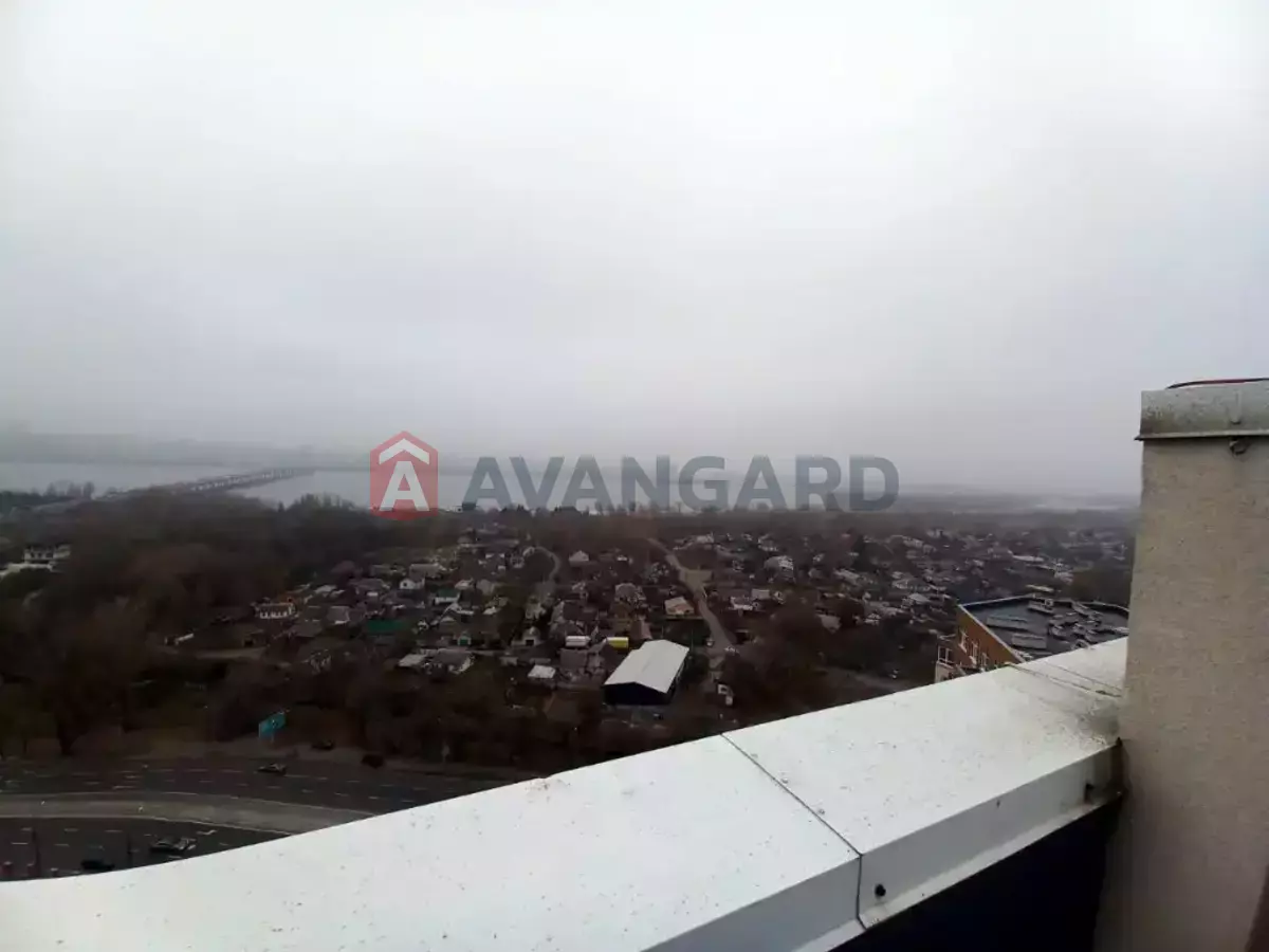 4 ��. ��������, 155/-/20 ��. �., 19/19 ������ ���� 17